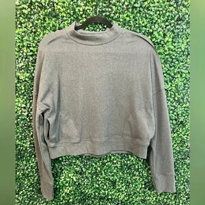 Zobha Mockneck Pullover - Medium